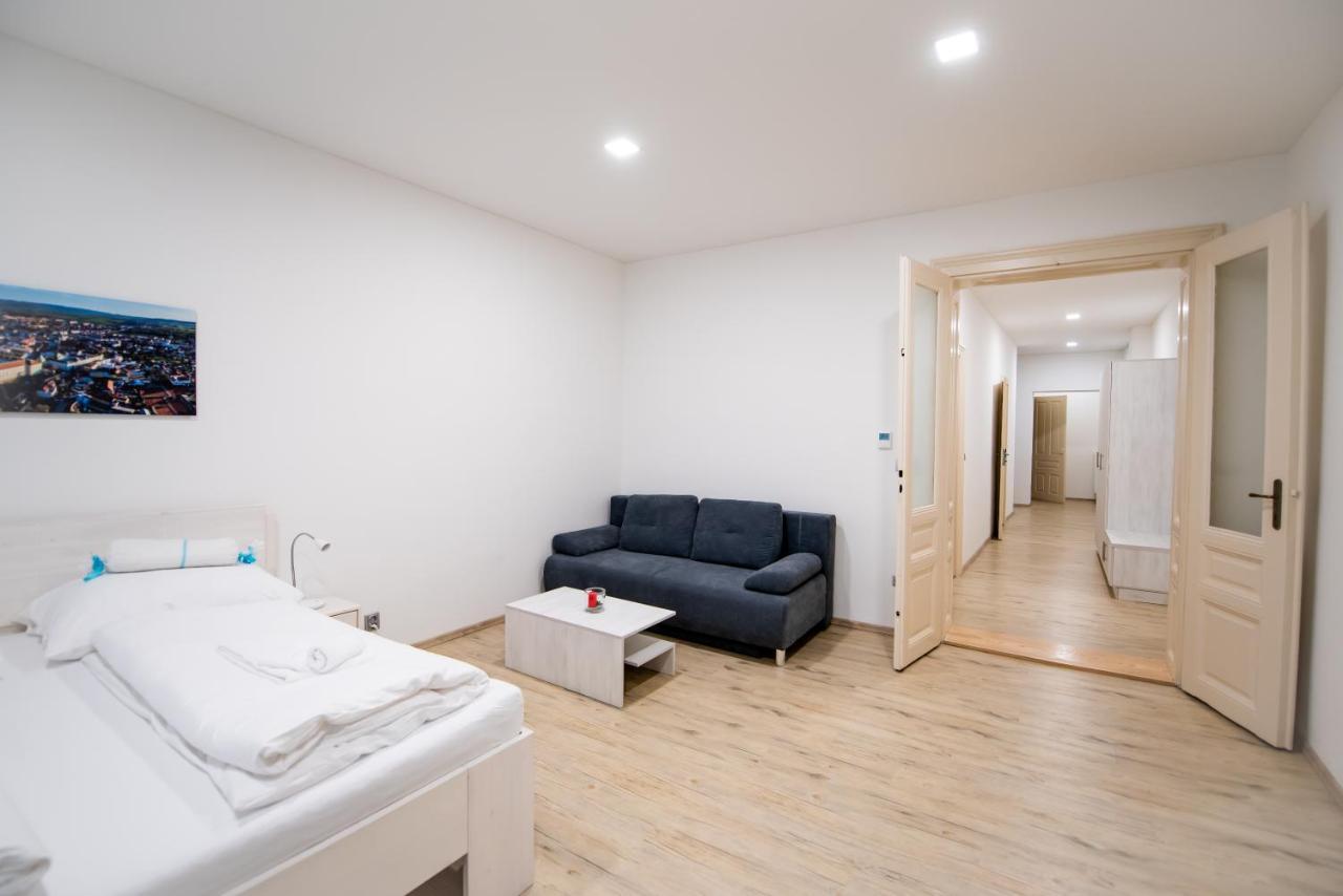 Apartmany Velke Namesti Kroměříž Dış mekan fotoğraf
